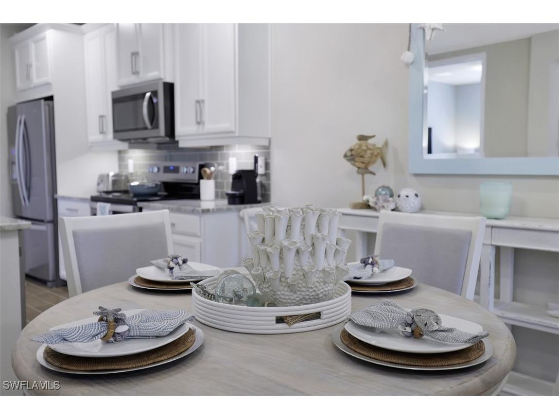 14663 Edgewater Circle Naples FL 34114 225073174 image10