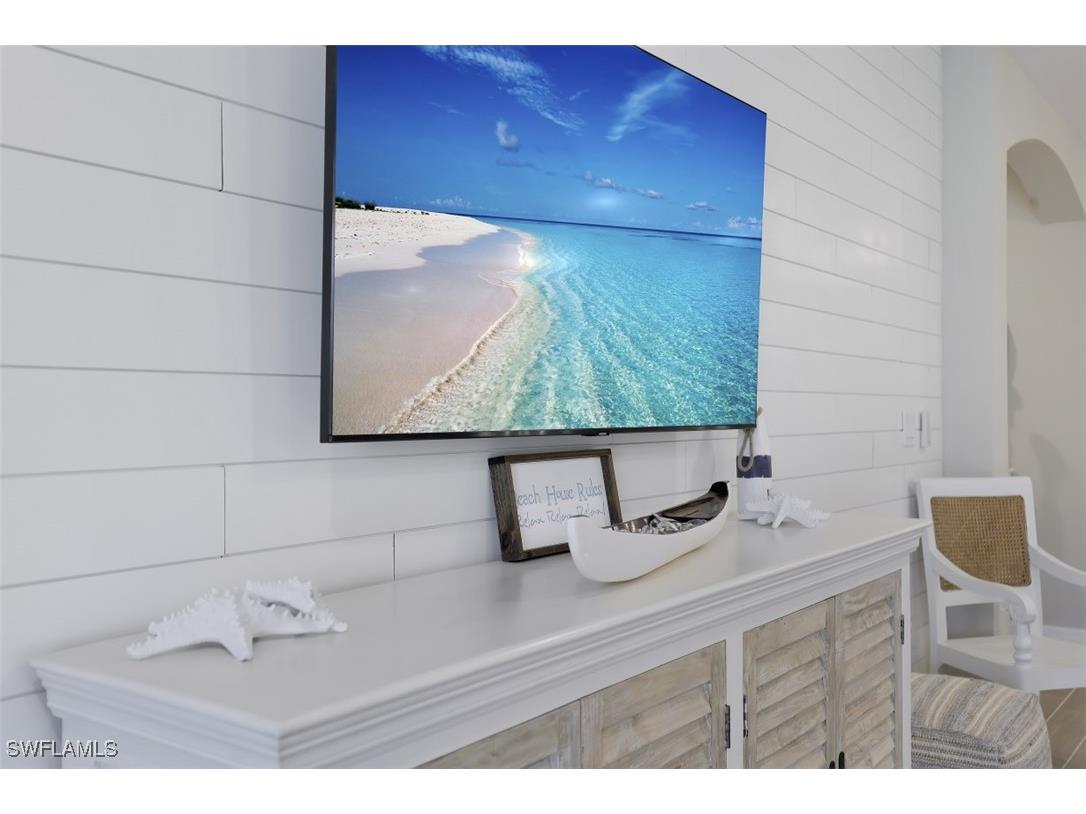 14663 Edgewater Circle Naples FL 34114 225073174 image12