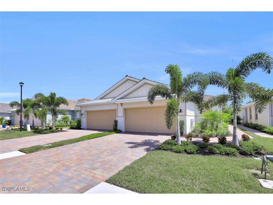 14663 Edgewater Circle Naples FL 34114 225073174 image3