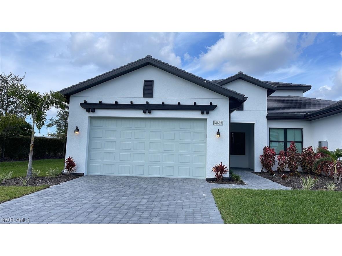 14667 Kingfisher Loop Naples FL 34120 223087382 image1