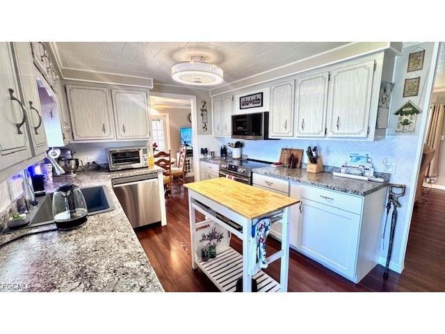 14667 Paul Revere Loop North Fort Myers FL 33917 2026006078 image2