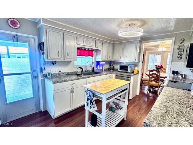 14667 Paul Revere Loop North Fort Myers FL 33917 2026006078 image3