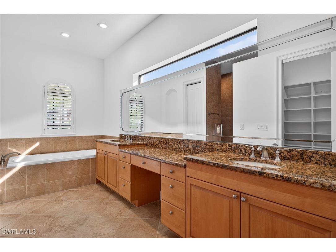 14668 Beaufort Circle Naples FL 34119 225081856 image19