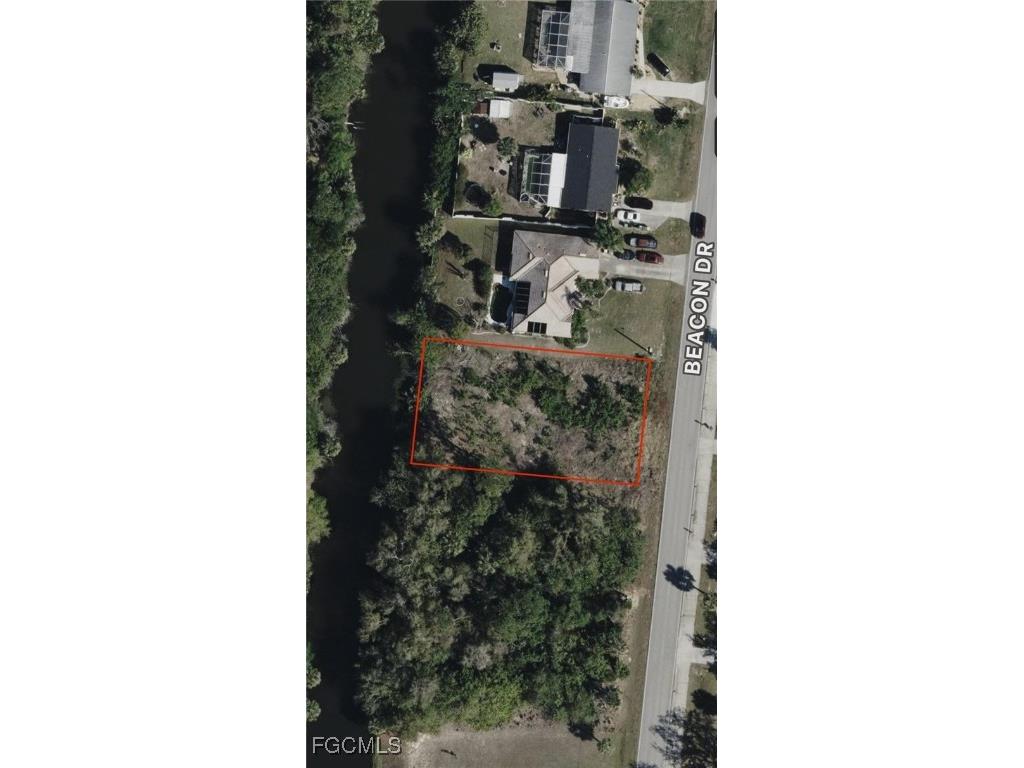 1467 Beacon Drive Port Charlotte FL 33952 2025003276 image2