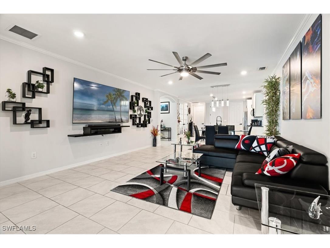 14672 Edgewater Circle Naples FL 34114 225044074 image4