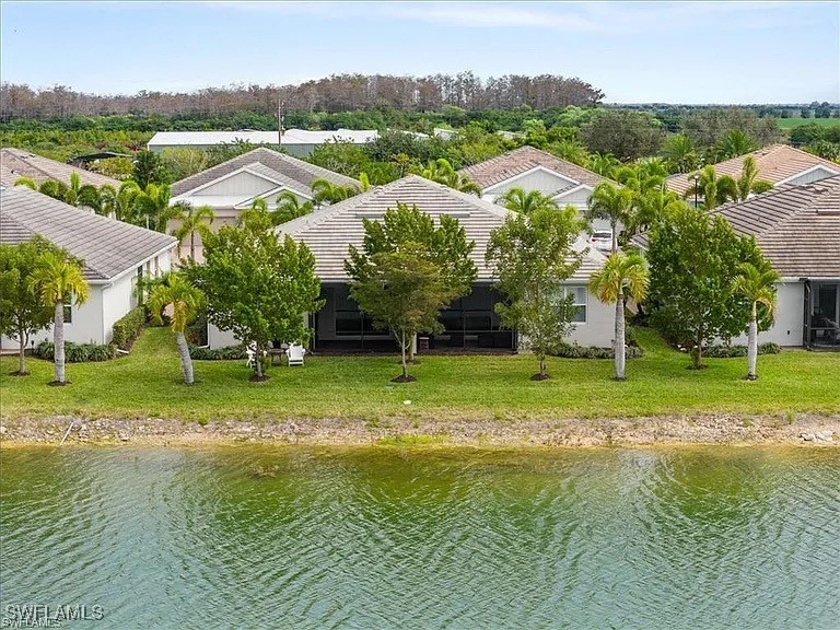 14672 Edgewater Circle Naples FL 34114 225068940 image28