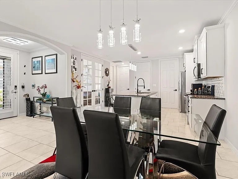 14672 Edgewater Circle Naples FL 34114 225068940 image8