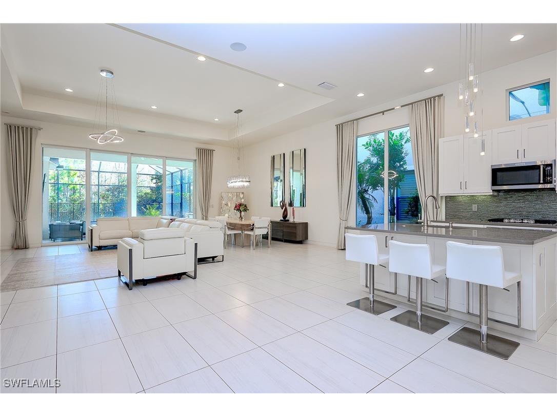 14672 Reserve Lane Naples FL 34109 225079893 image5