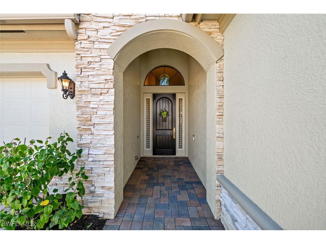 14686 Reserve Place Naples FL 34109 225077743 image2