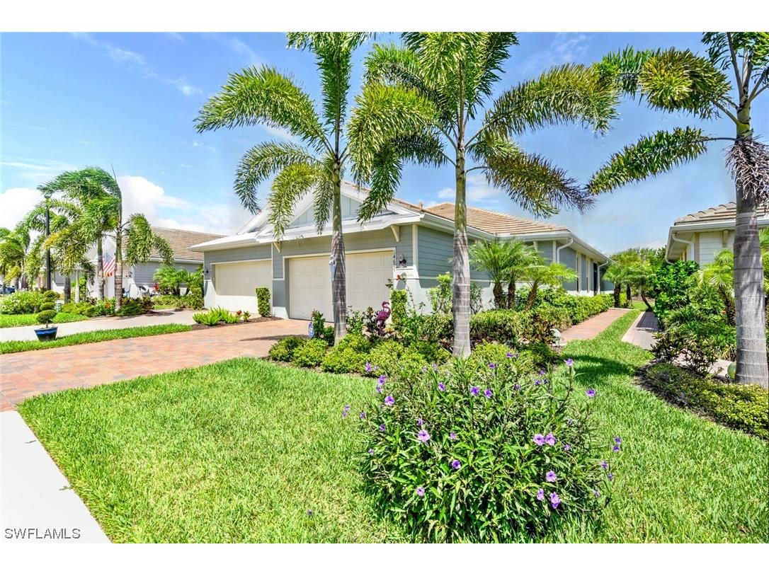 14687 Edgewater Circle Naples FL 34114 223028572 image1