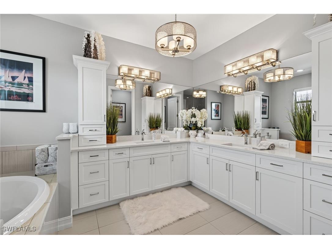 14690 Reserve Place Naples FL 34109 224072265 image33