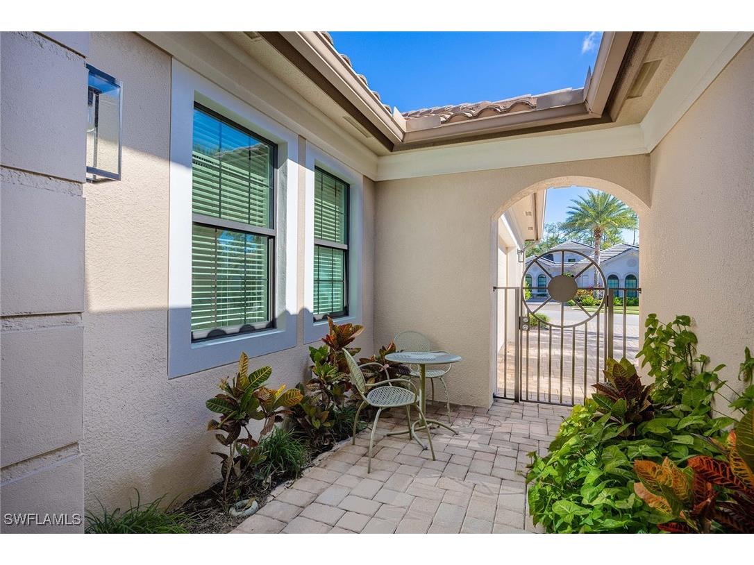 14693 Reserve Lane Naples FL 34109 225080793 image4