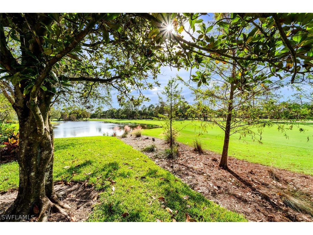 147 Amblewood Lane #3-301 Naples FL 34105 222080669 image1