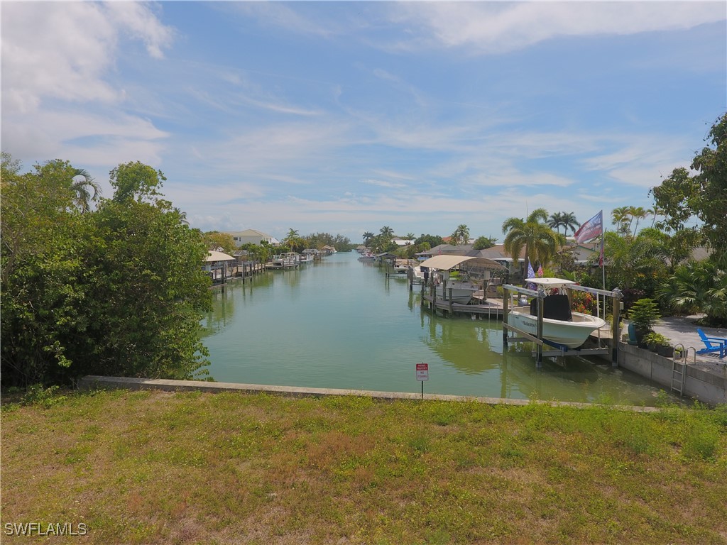 147 Capri Boulevard Naples FL 34113 225029061 image2