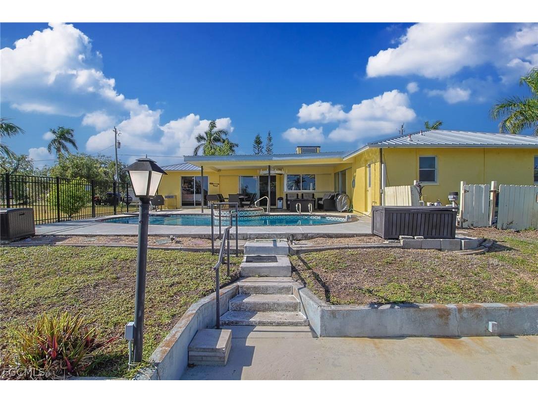 147 Coral Drive Fort Myers FL 33905 2026007980 image14