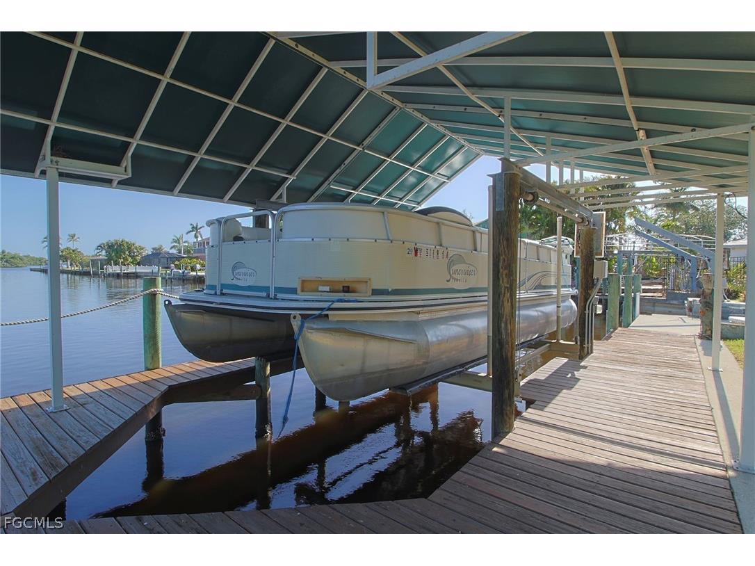 147 Coral Drive Fort Myers FL 33905 2026007980 image16