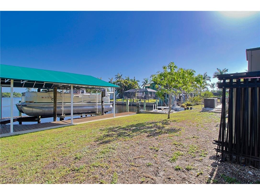 147 Coral Drive Fort Myers FL 33905 2026007980 image18
