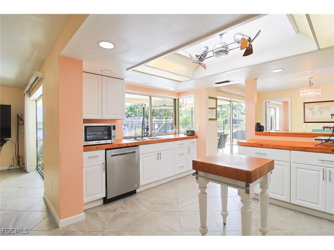 147 Coral Drive Fort Myers FL 33905 2026007980 image26