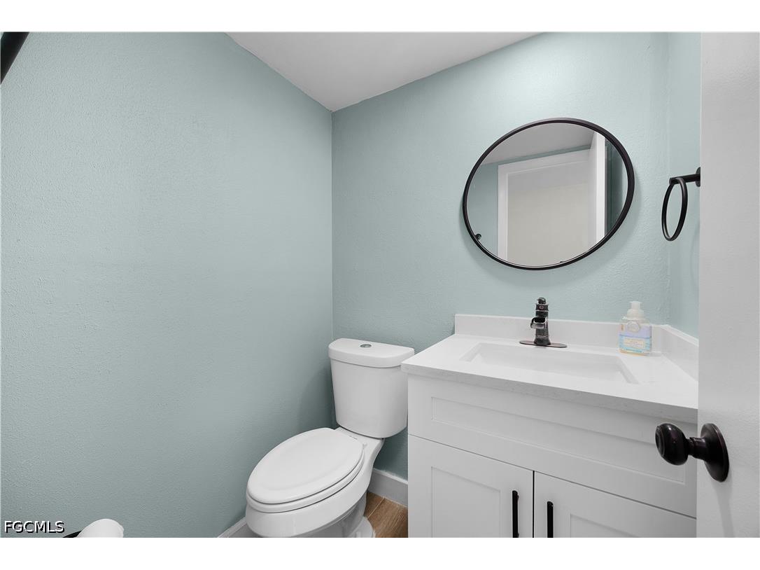 1470 Park Shore Circle #2 Fort Myers FL 33901 2026016232 image14