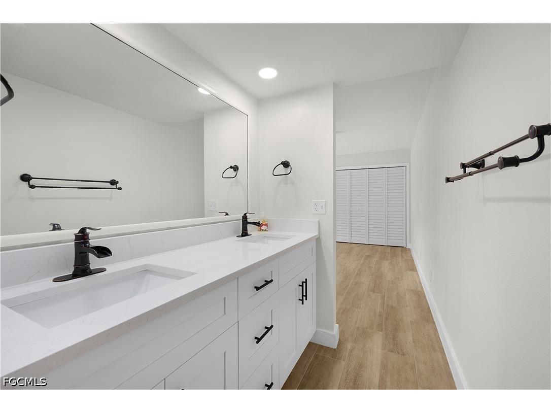 1470 Park Shore Circle #2 Fort Myers FL 33901 2026016232 image22