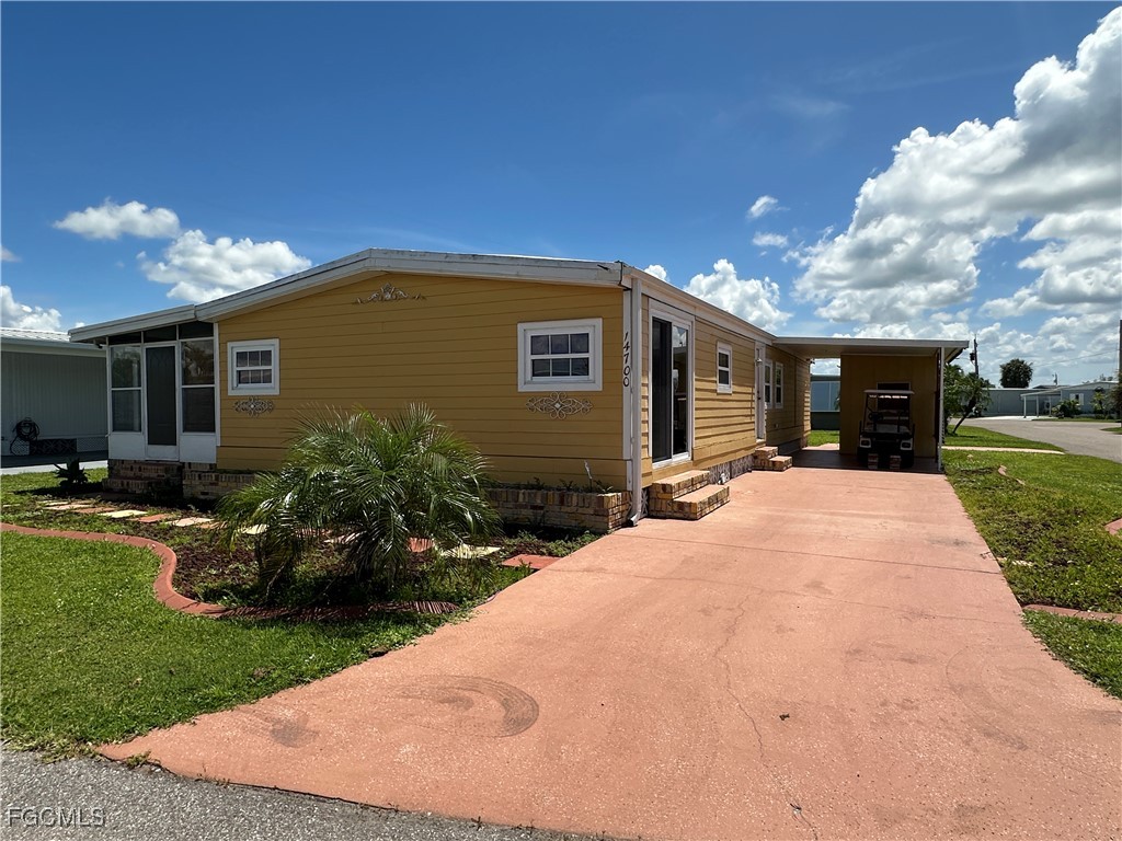 14700 Patrick Henry Road North Fort Myers FL 33917 2025007996 image1