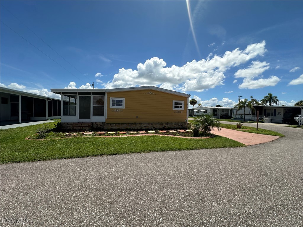 14700 Patrick Henry Road North Fort Myers FL 33917 2025007996 image34