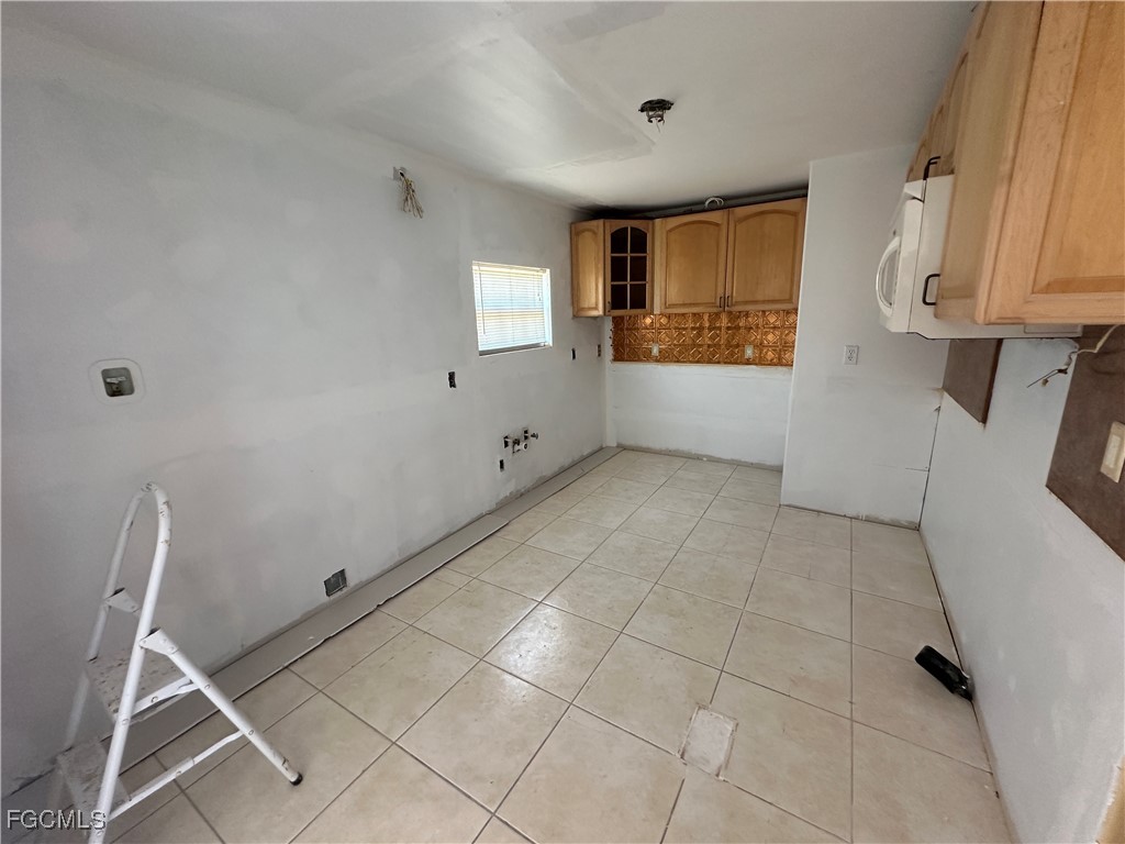 14700 Patrick Henry Road North Fort Myers FL 33917 2025007996 image9