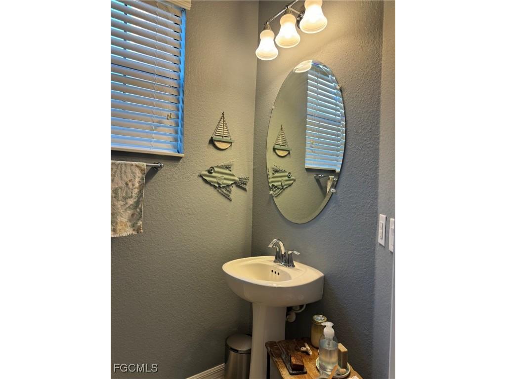 14700 Summer Rose Way Fort Myers FL 33919 2025018225 image22