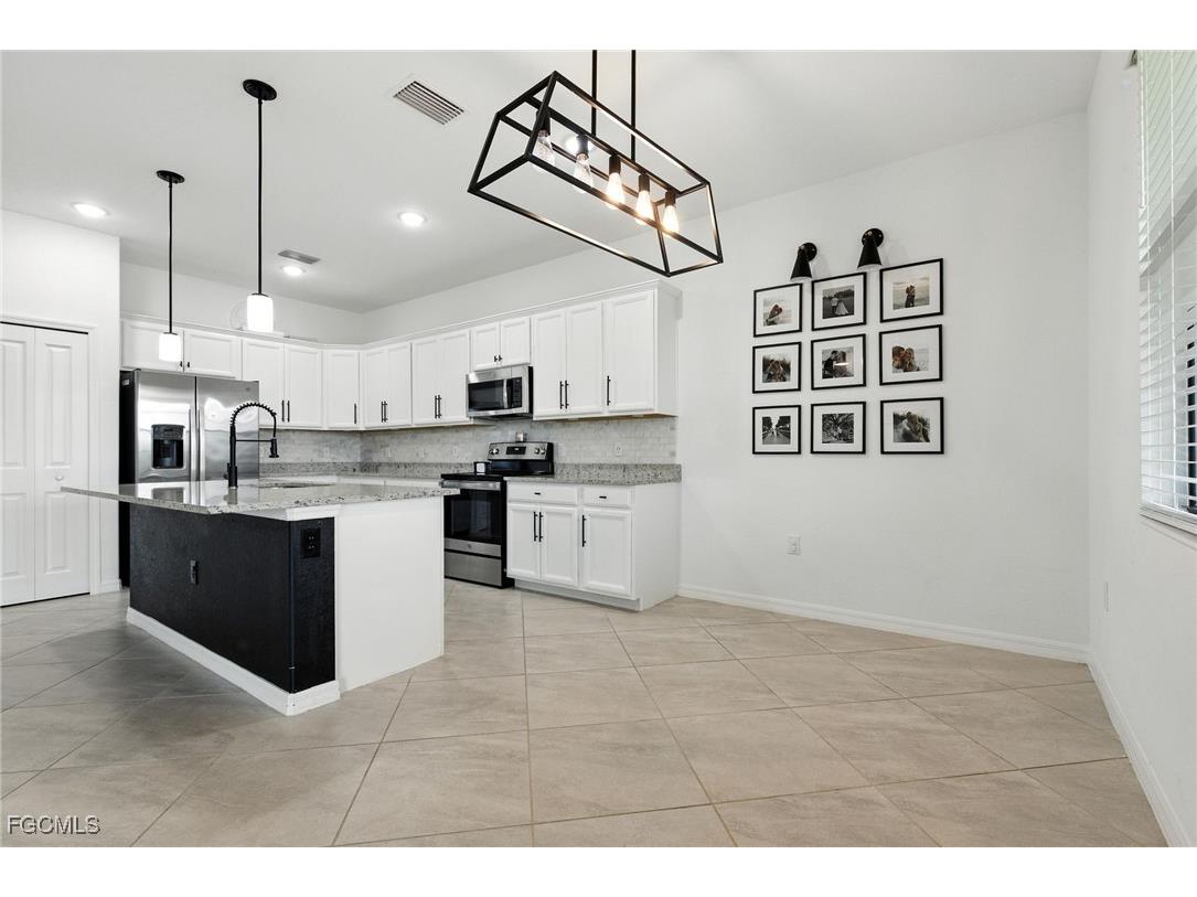 14701 Cantabria Drive Fort Myers FL 33905 2025000291 image6