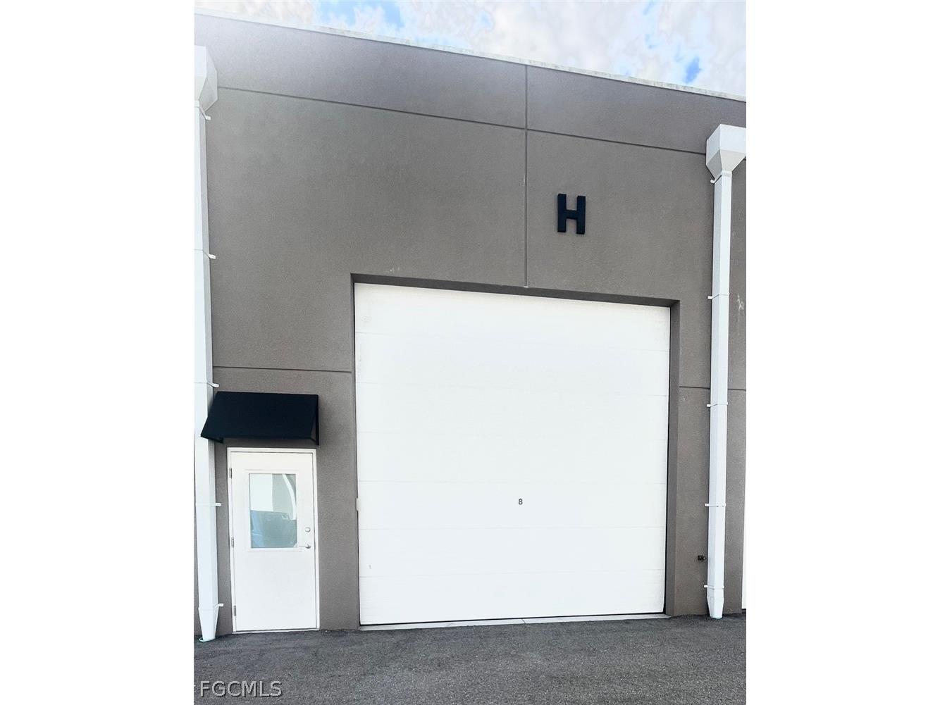 14702 Tarmac Court #H8 Fort Myers FL 33913 2026006164 image1