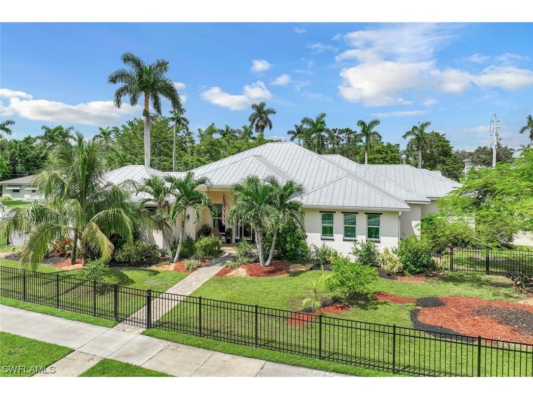 1471 Olmeda Way Fort Myers FL 33901 223066585 image1