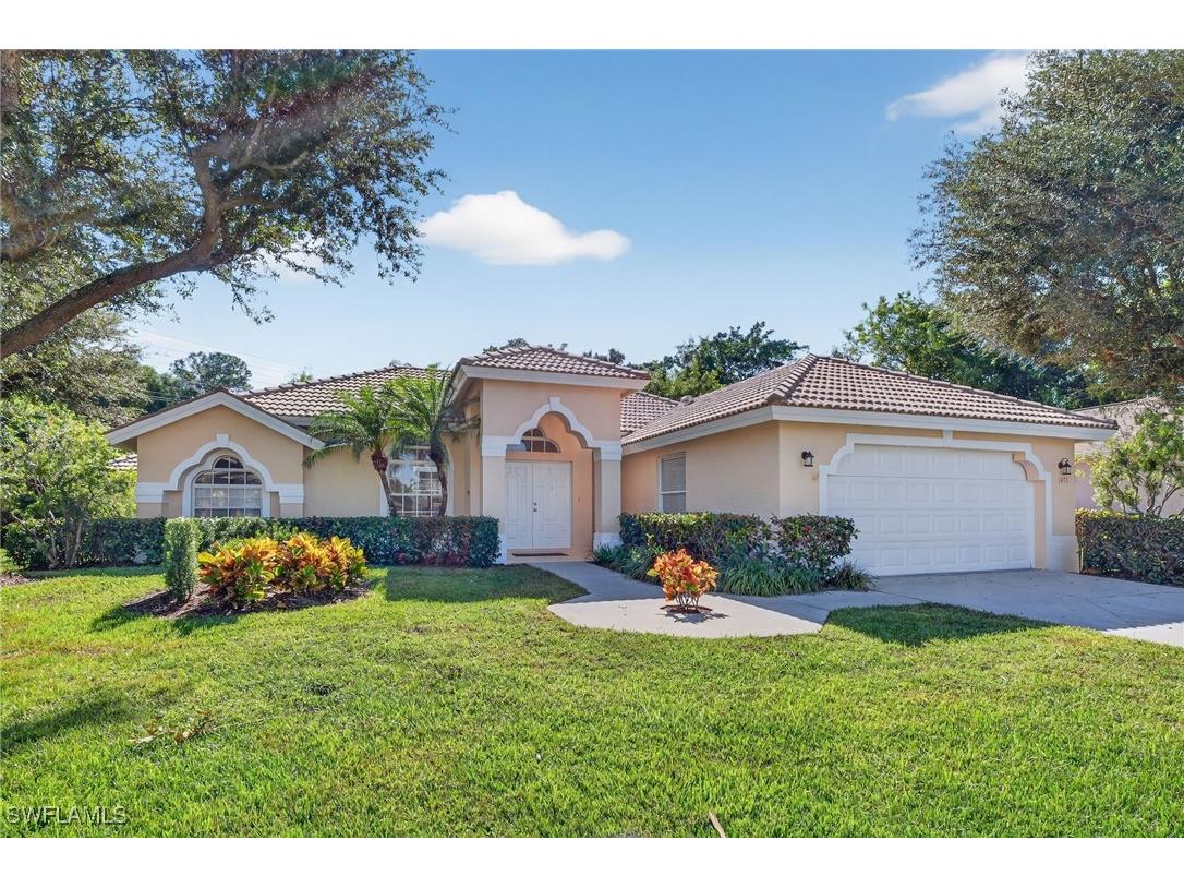 1471 Vintage Court Naples FL 34104 225080418 image1