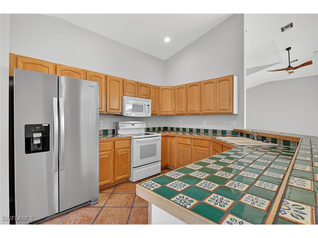 1471 Vintage Court Naples FL 34104 225080418 image17