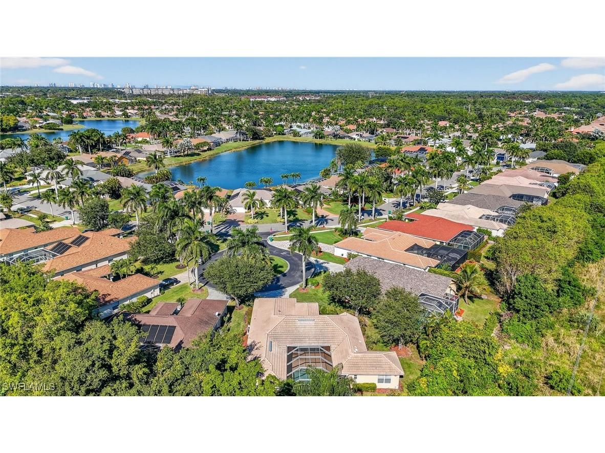 1471 Vintage Court Naples FL 34104 225080418 image3