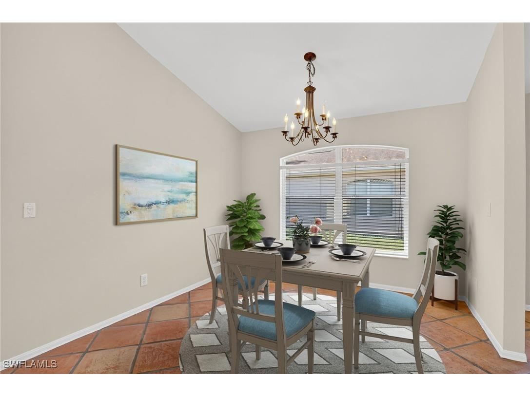 1471 Vintage Court Naples FL 34104 225080418 image8