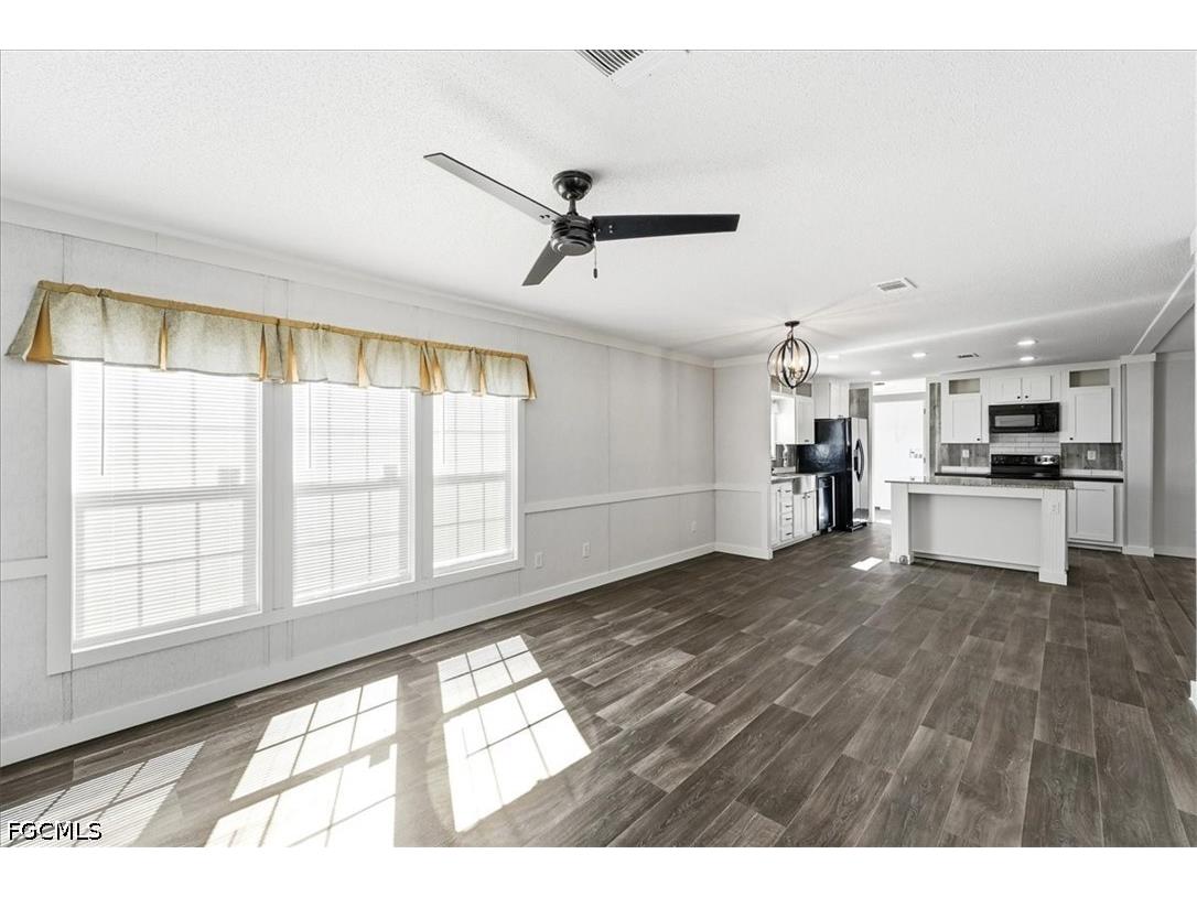 14712 Nantucket Road North Fort Myers FL 33917 2026024342 image2