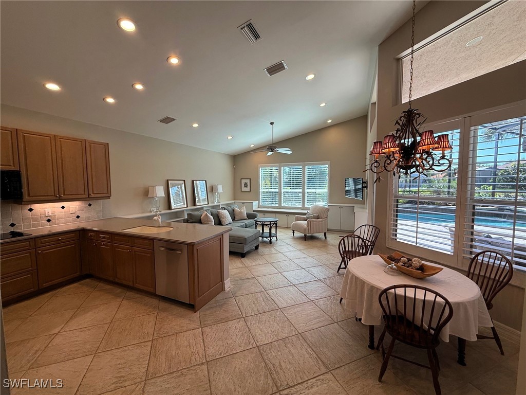 1472 Palma Blanca Court Naples FL 34119 225078939 image6