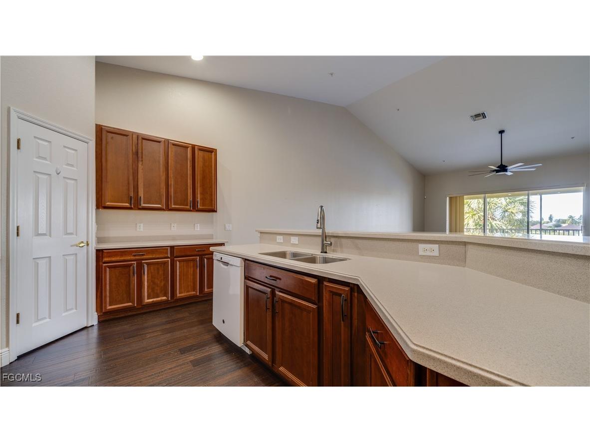 14721 Calusa Palms Drive #203 Fort Myers FL 33919 2025020811 image12