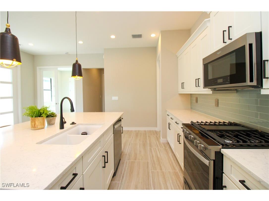 14723 Kingfisher Loop Naples FL 34120 225081618 image19