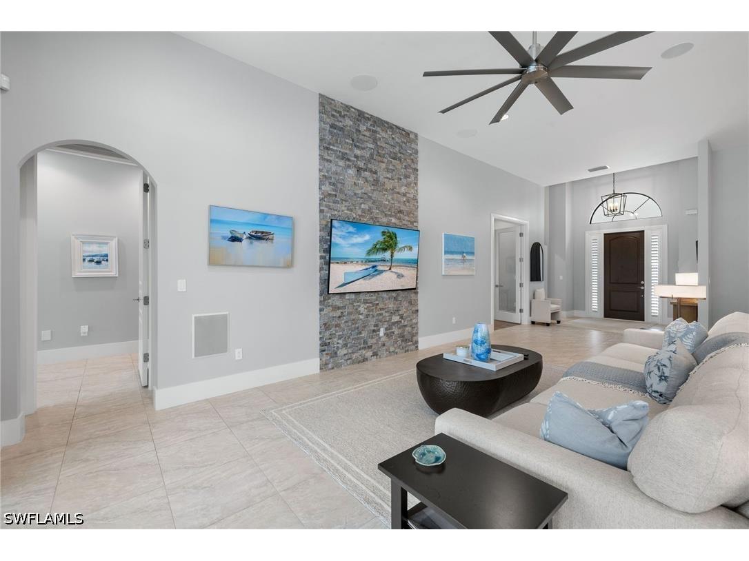 14726 Reserve Lane Naples FL 34109 226023800 image5