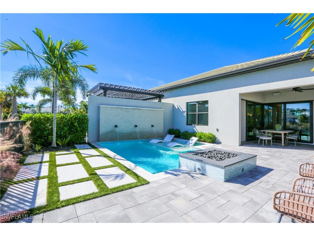 14727 Kingfisher Loop Naples FL 34120 225081621 image1