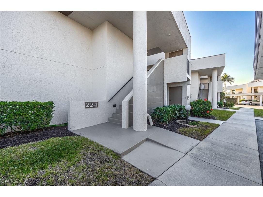 14730 Eagle Ridge Drive #224 Fort Myers FL 33912 225015421 image1