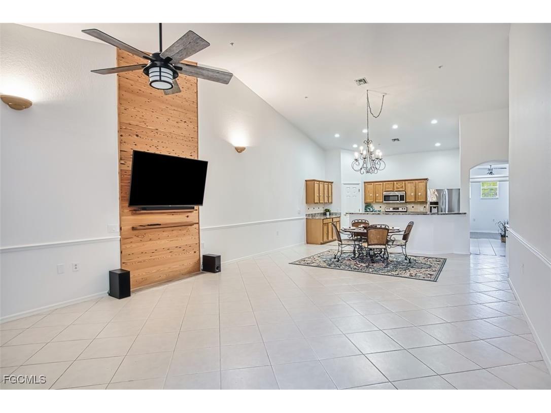 14732 Calusa Palms Drive #202 Fort Myers FL 33919 2025018265 image26