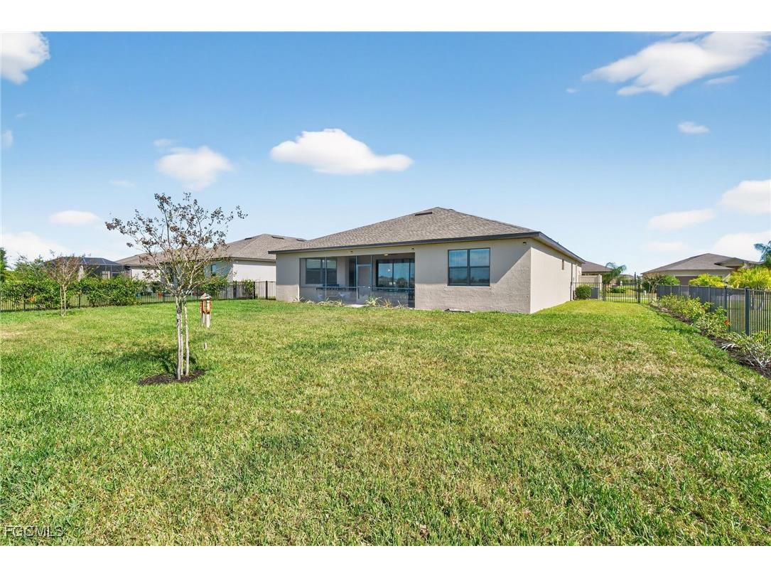 14733 Cantabria Drive Fort Myers FL 33905 2025019209 image27