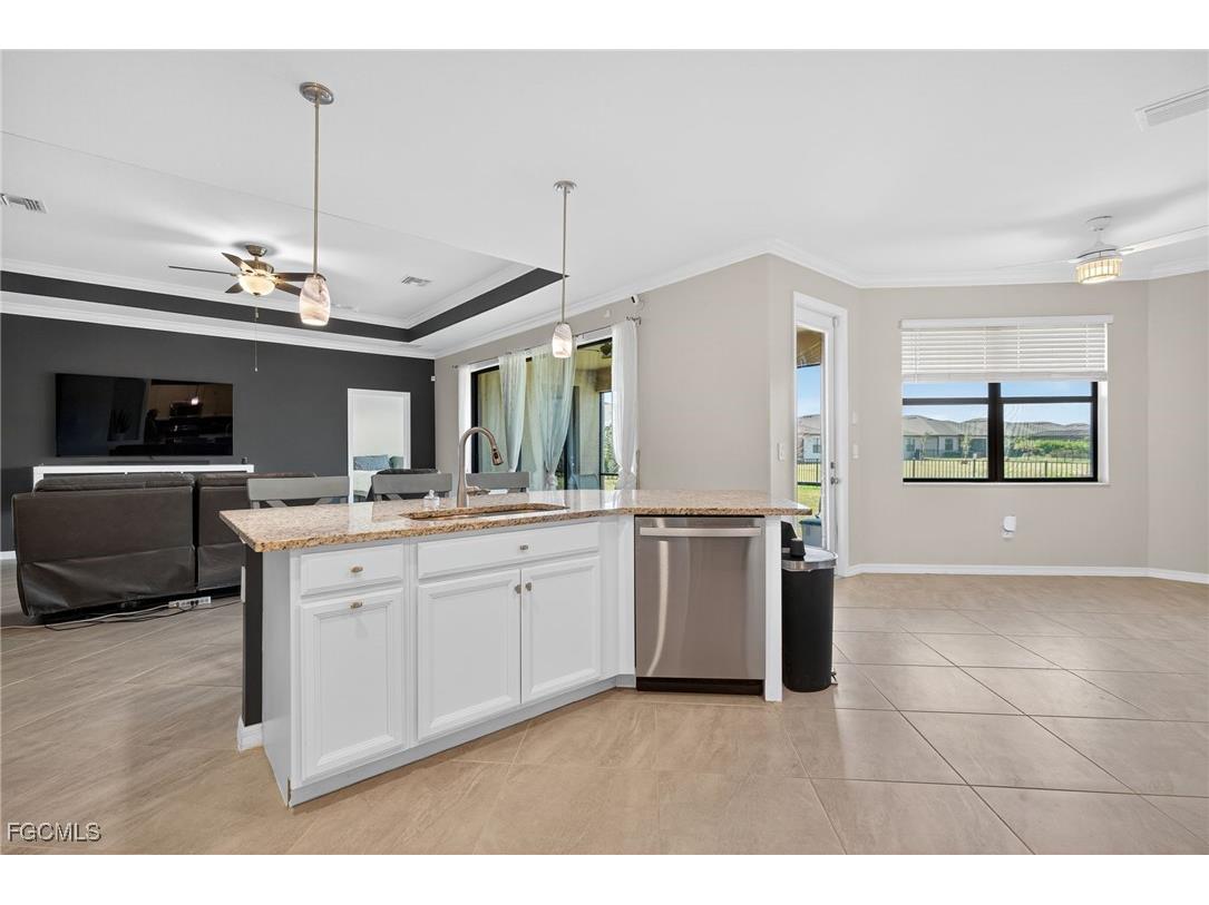 14733 Cantabria Drive Fort Myers FL 33905 2025019209 image7