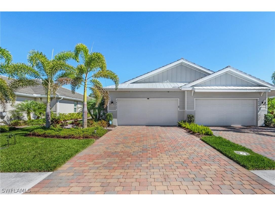 14739 Edgewater Circle Naples FL 34114 223011803 image1