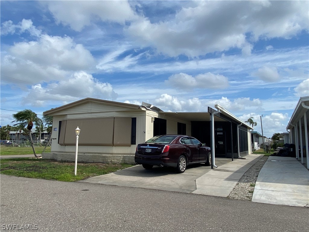 14742 Pioneer Place North Fort Myers FL 33917 223010991 image1