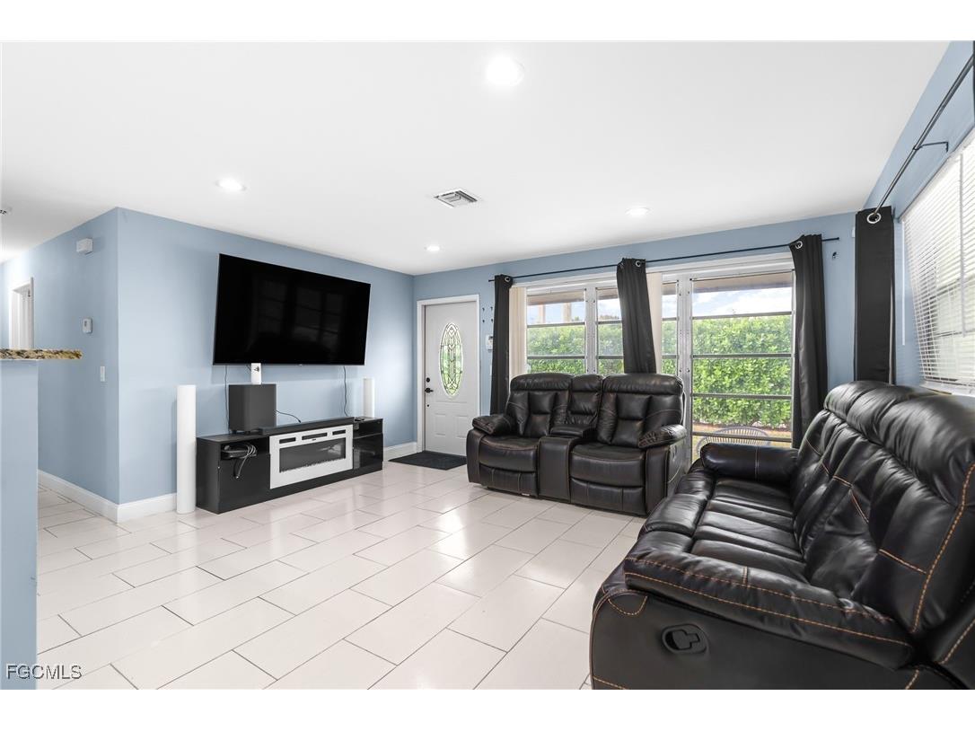 1475 7th Street West Palm Beach FL 33401 2026003214 image23