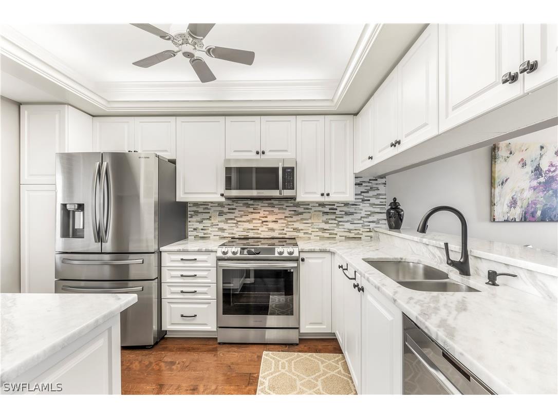 14751 Hole In 1 Circle #310 Fort Myers FL 33919 224034372 image1