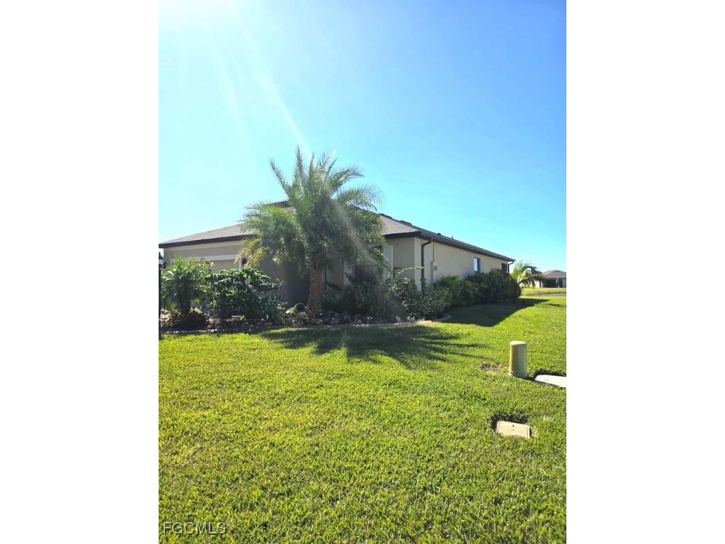 14754 Portico Boulevard Fort Myers FL 33905 2025015424 image6